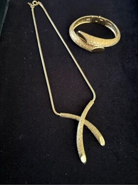 Vintage TRIFARI CROWN Wishbone Pendant Necklace and Bangle Bracelet Set.